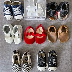8x Various Toddler Shoes